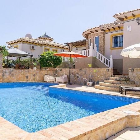 Casa Lilly-Rose, A Beautiful 3 Bedroom Detached Villa A Short Walk To The Villamartin Plaza & Golf Course Zewnętrze zdjęcie
