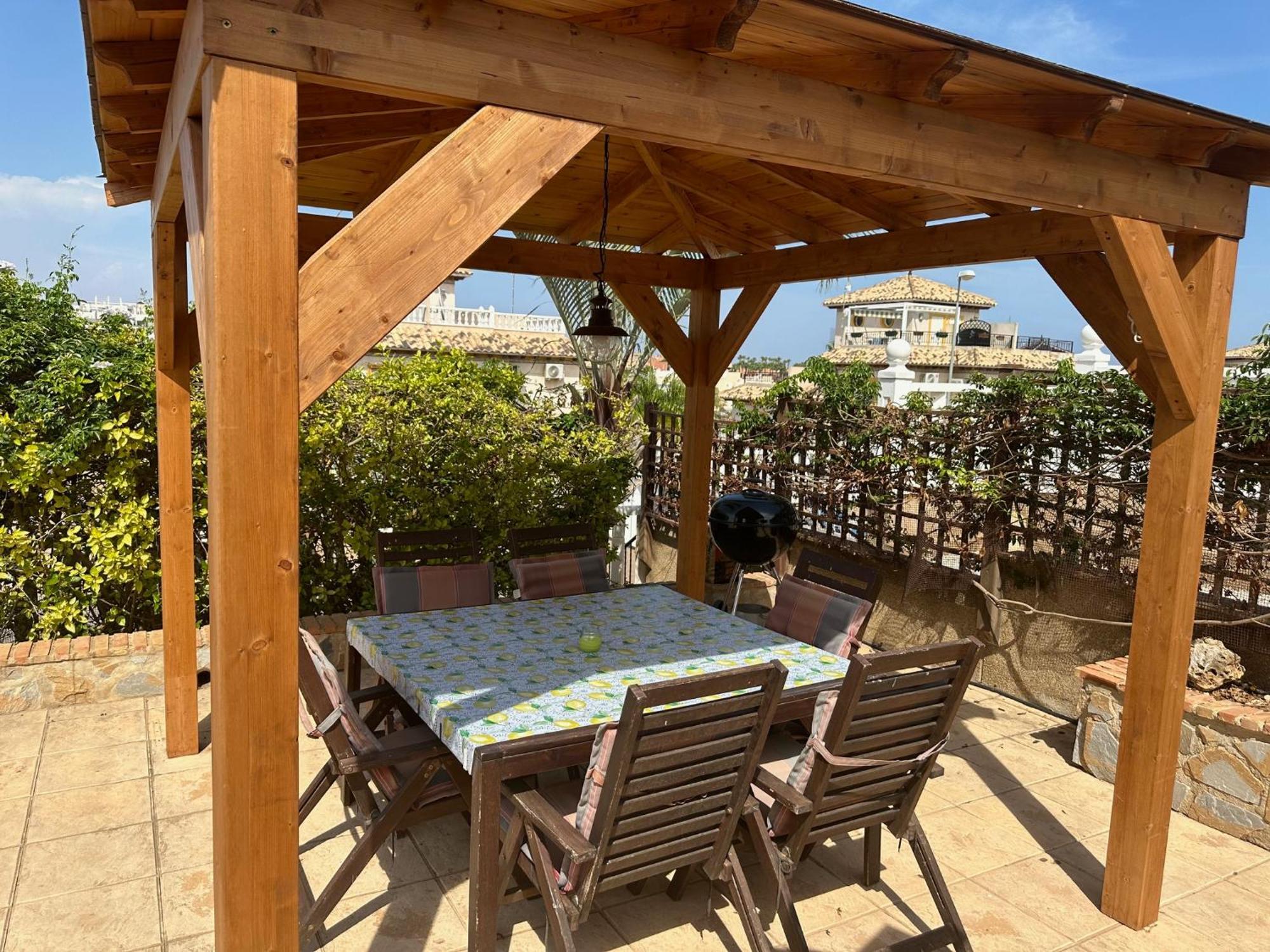 Casa Lilly-Rose, A Beautiful 3 Bedroom Detached Villa A Short Walk To The Villamartin Plaza & Golf Course Zewnętrze zdjęcie